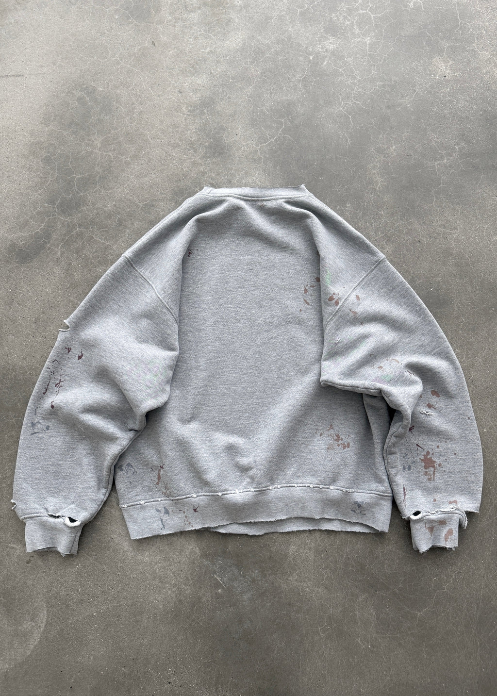 WATCH-PEEKER CREWNECK - HEATHER GREY