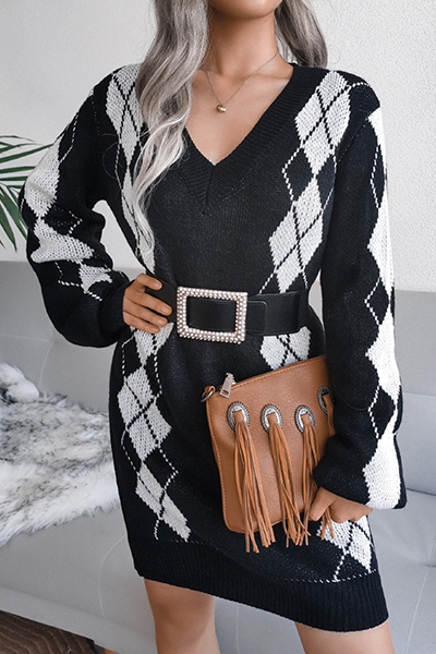 Casual Geometric Split Joint  Contrast V Neck Dresses  Sweater (Without Belt)