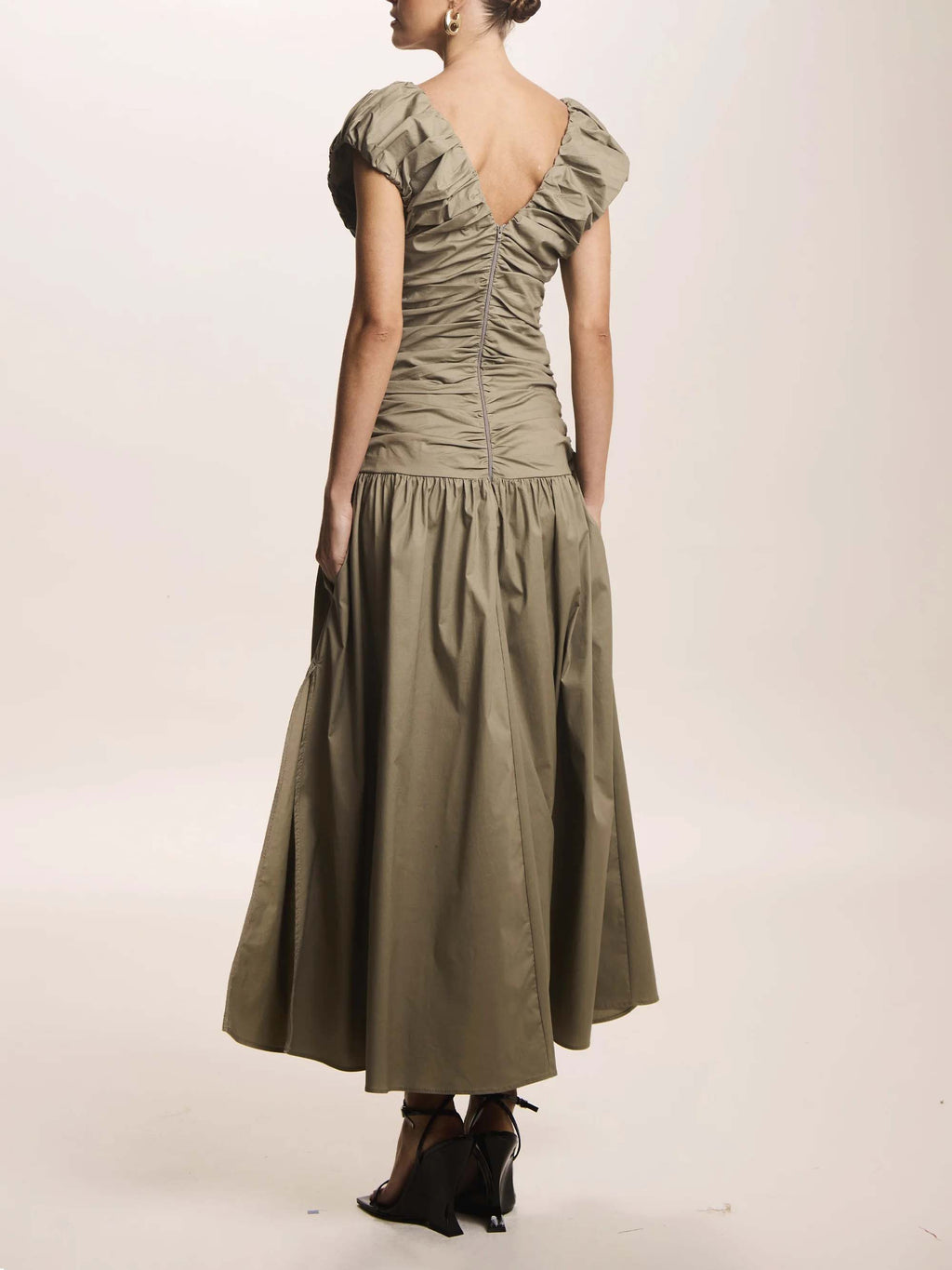 Elegant Pleated V-neck Midi Dress