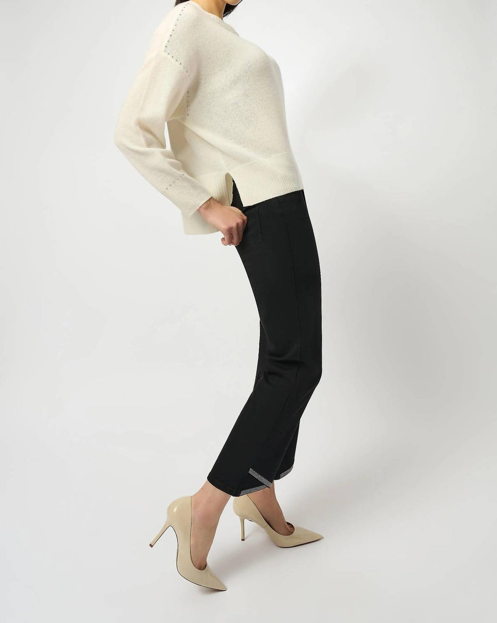 Joseph Ribkoff - Embellished Cropped Denim Jeans