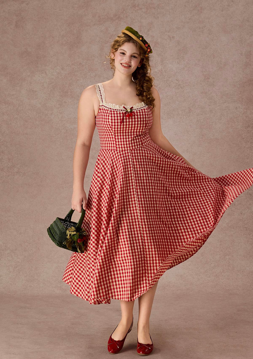 Curve&Plus Afternoon Berry Tea Dress