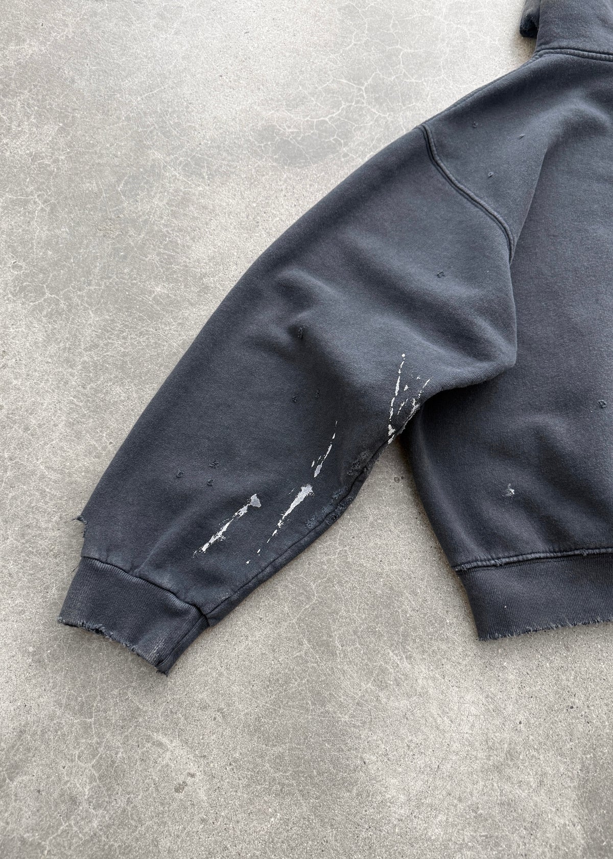 WATCH PEEKER ZIP-UP HOODIE - FADED BLACK