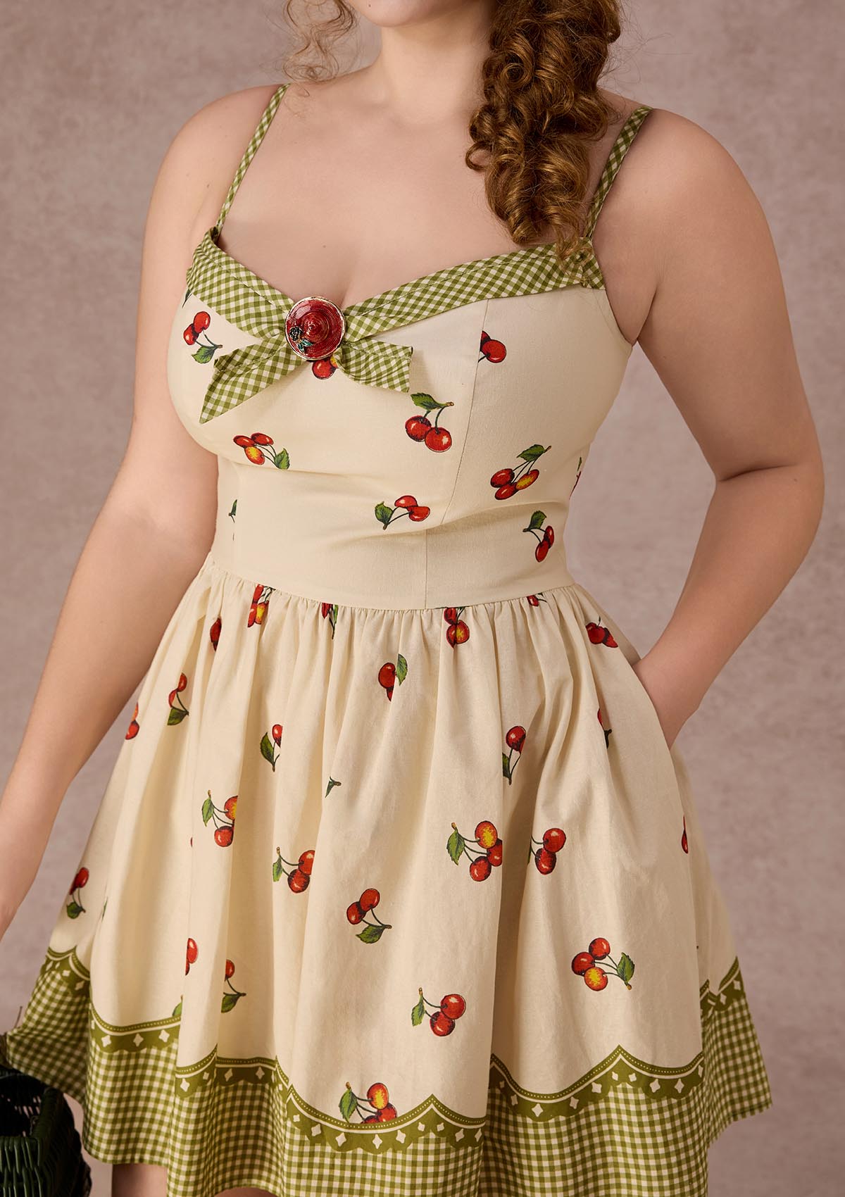 Curve&Plus Wild Cherry Dress(Short)