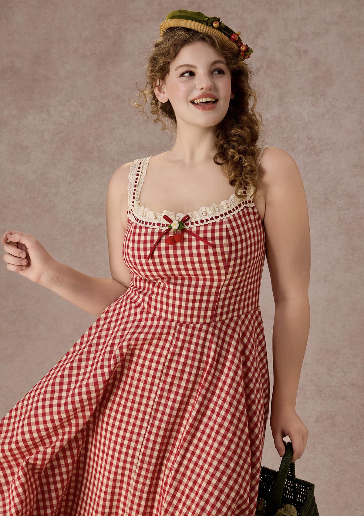 Curve&Plus Afternoon Berry Tea Dress