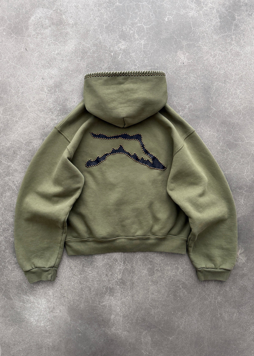STUDDED TRAINING ZIP-UP HOODIE - OD GREEN