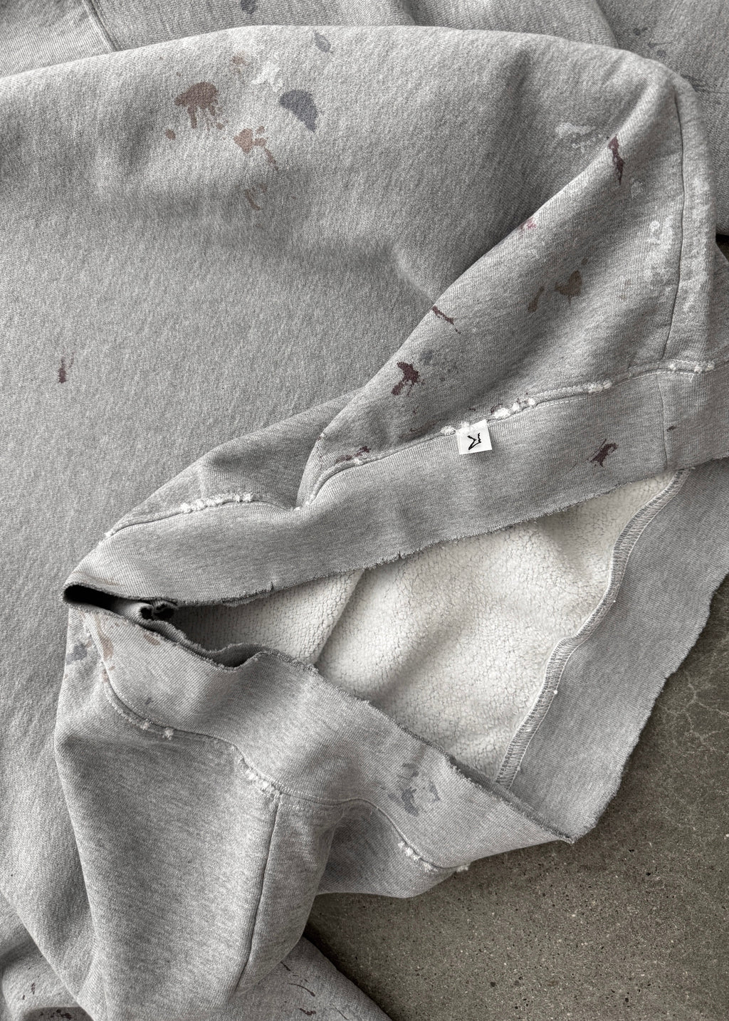 WATCH-PEEKER CREWNECK - HEATHER GREY