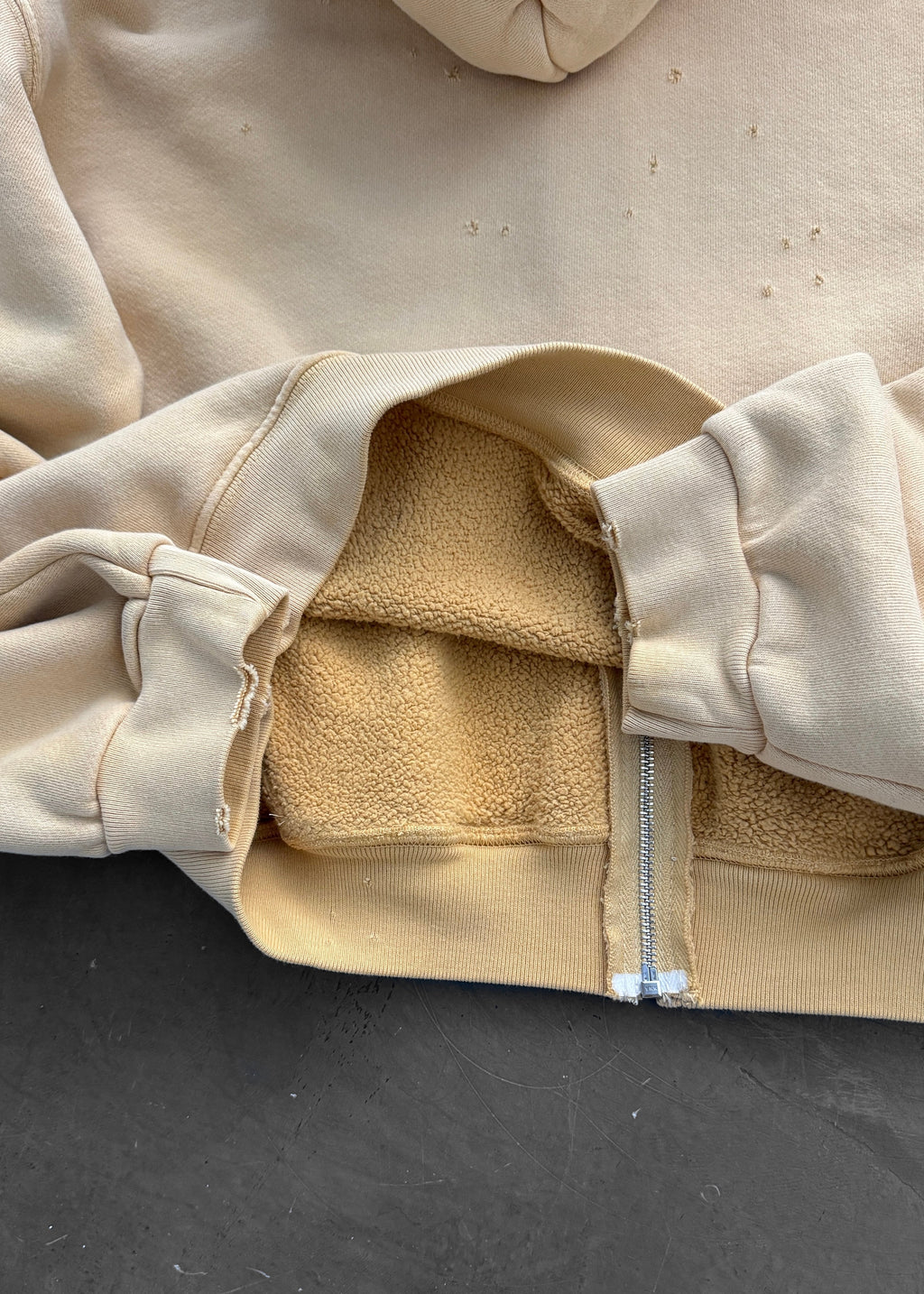 ZIP-UP HOODIE - SUN FADED YELLOW