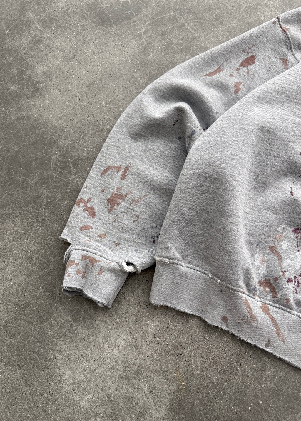 WATCH-PEEKER CREWNECK - HEATHER GREY
