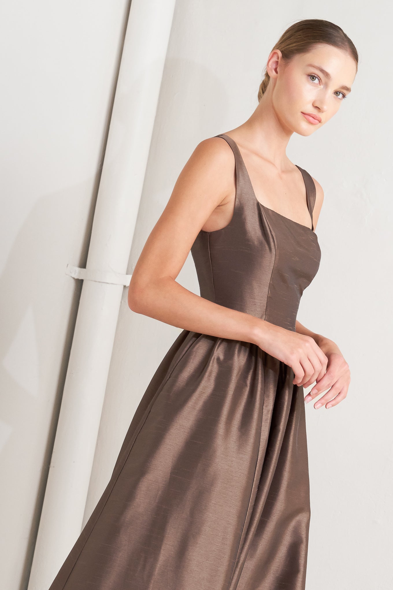 CAF¨¦ LUSTER BROWN MIDI DRESS