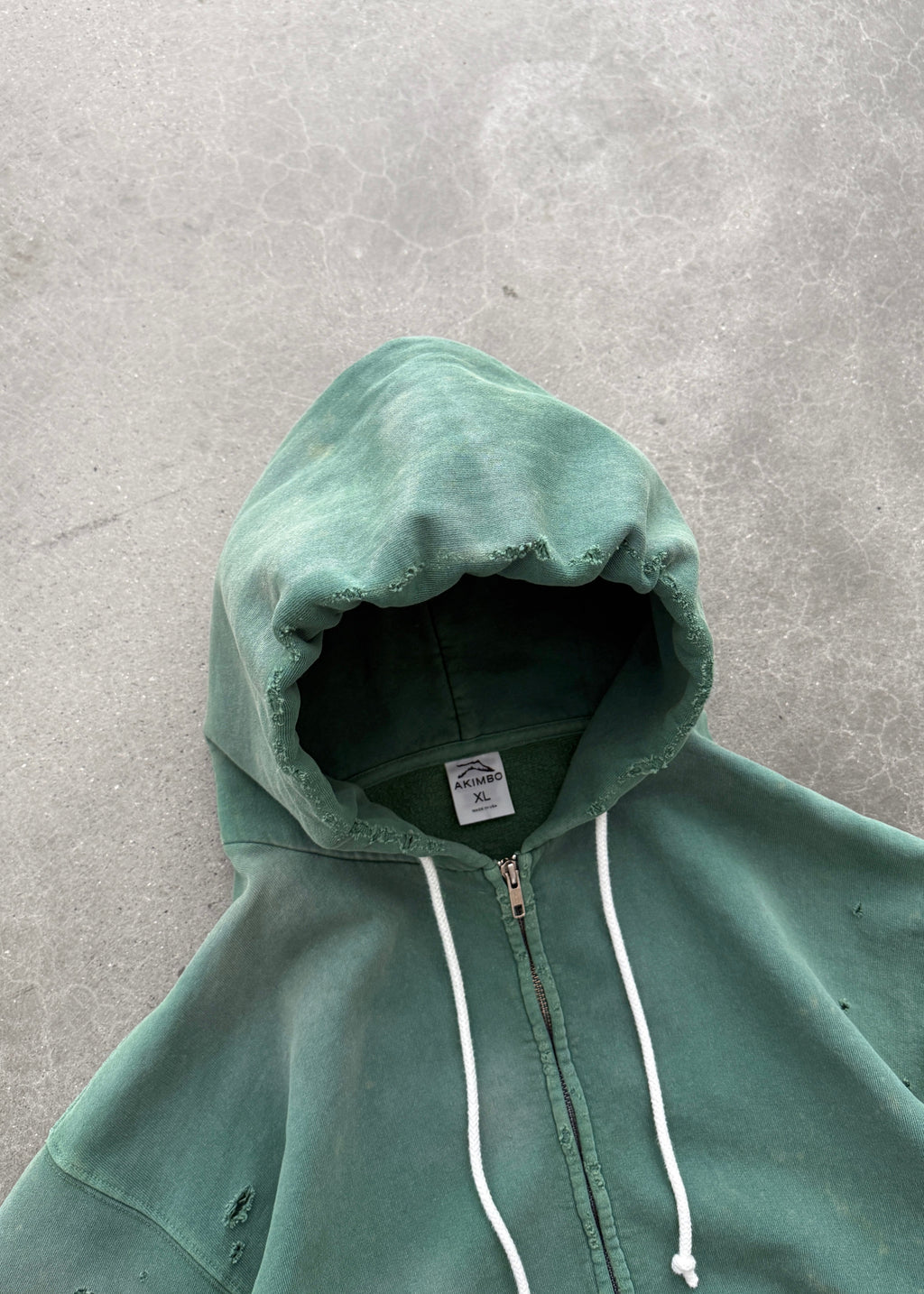 THRASHED ZIP-UP HOODIE - SUN FADED GREEN