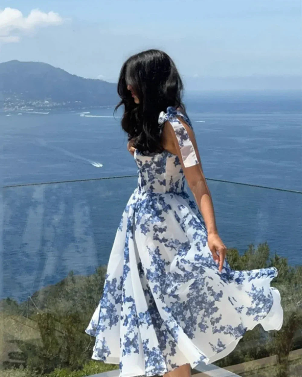 Floral back lace-up suspender dress