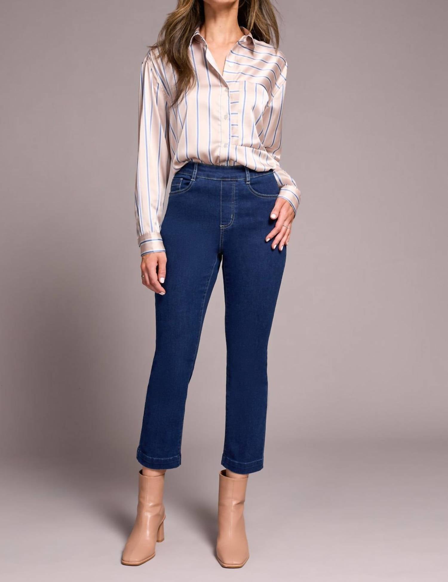 Tribal - Audrey Pull-on Crop Straight Jean